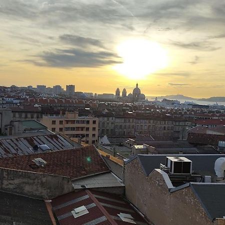 Vue Mer Et Et Notre Dame Centre Ville Avec Balcon Et Parking マルセイユ エクステリア 写真