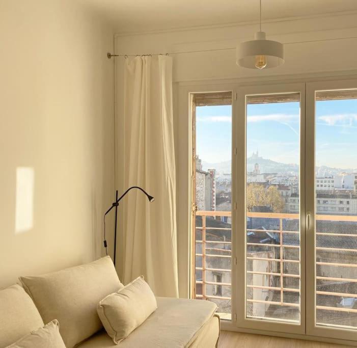 Vue Mer Et Et Notre Dame Centre Ville Avec Balcon Et Parking マルセイユ エクステリア 写真